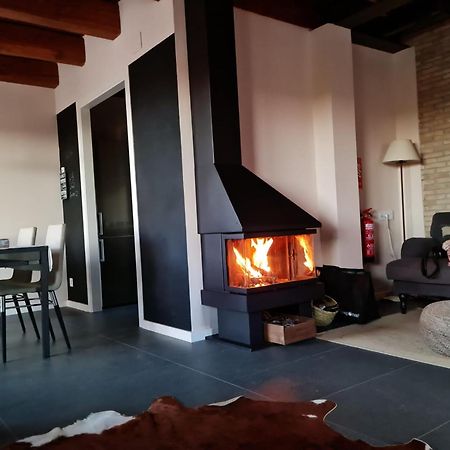Casa Rural Masia Les Apieres El Pla de Manlleu ภายนอก รูปภาพ