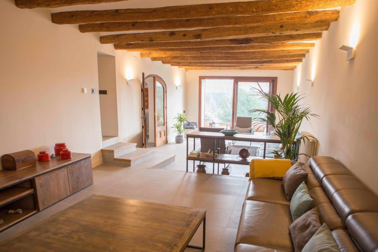 Casa Rural Masia Les Apieres El Pla de Manlleu ภายนอก รูปภาพ