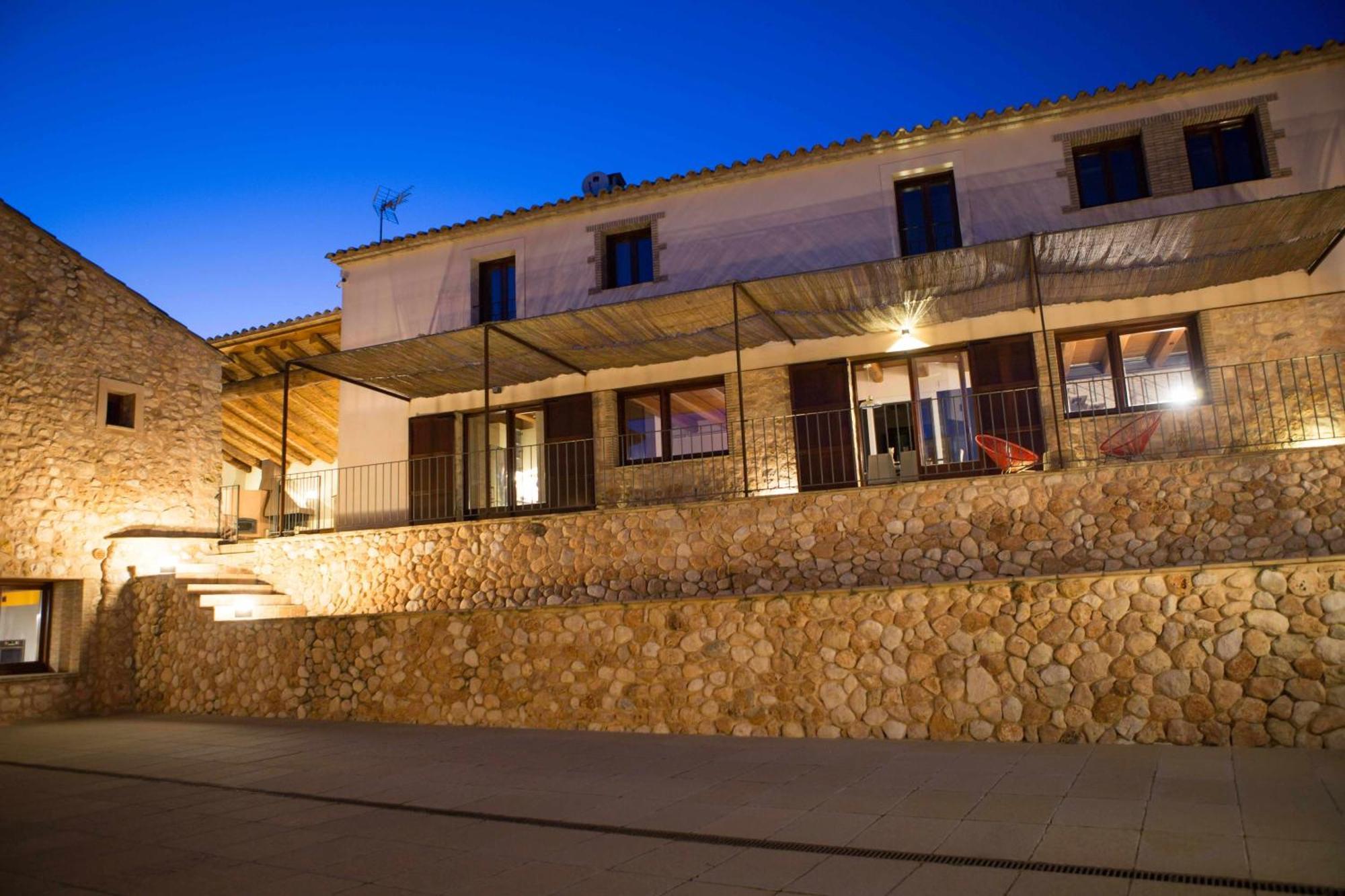Casa Rural Masia Les Apieres El Pla de Manlleu ภายนอก รูปภาพ