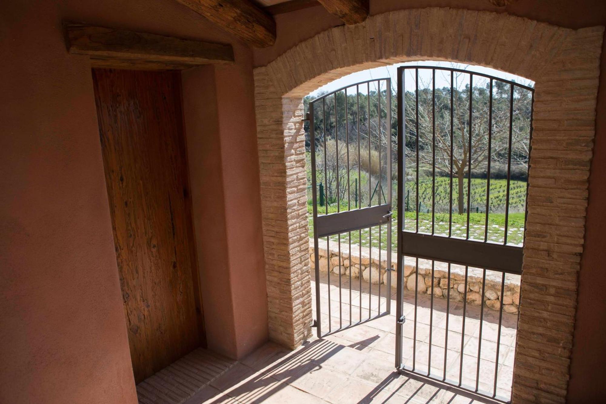 Casa Rural Masia Les Apieres El Pla de Manlleu ภายนอก รูปภาพ