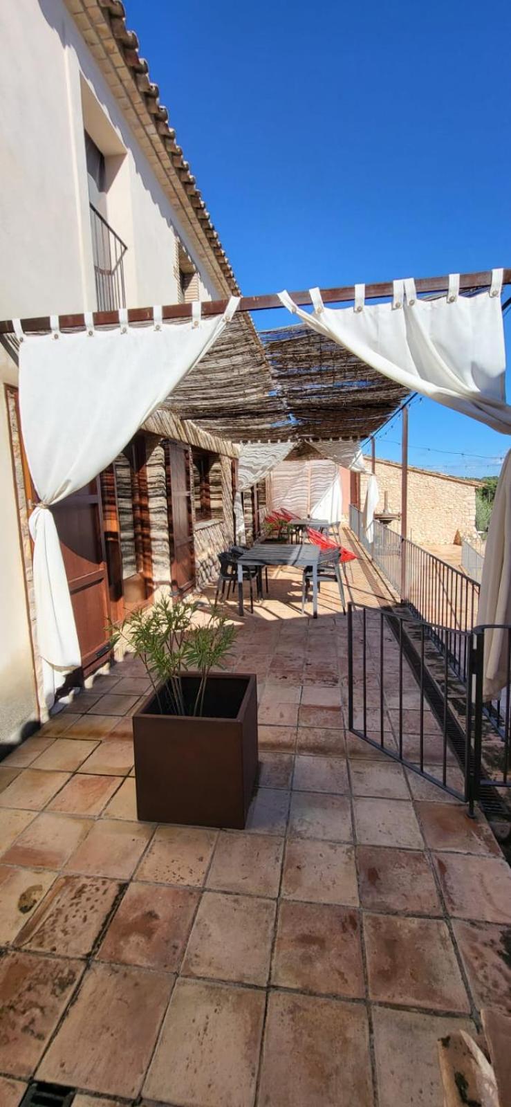 Casa Rural Masia Les Apieres El Pla de Manlleu ภายนอก รูปภาพ
